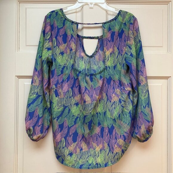 American Eagle multicolor blouse with leaf pattern XS - Picture 2 of 7